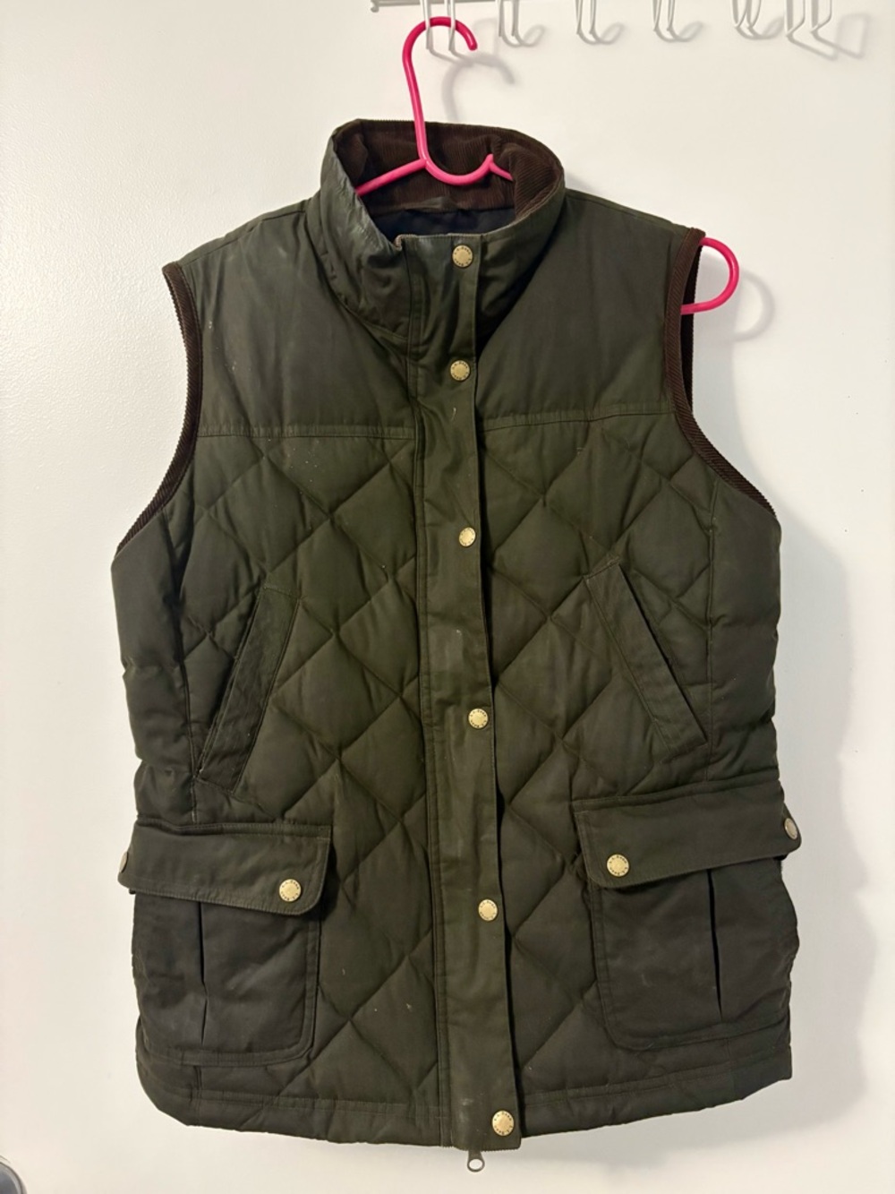 L.L. Bean Quilted Olive Green Sleeveless Vest